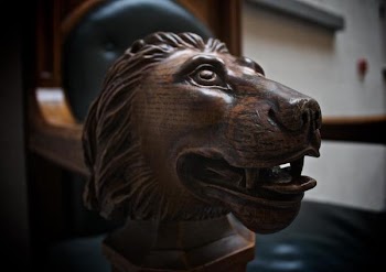          The Lionshead Free Photo     