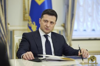 The President of Ukraine met | Free Photo - rawpixel