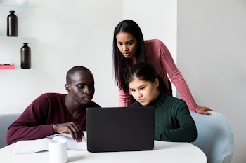 Three Lookon Laptop