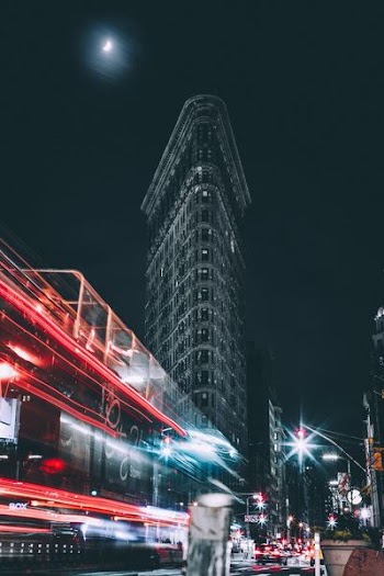 time lapse photography of flatiron building, New York city
