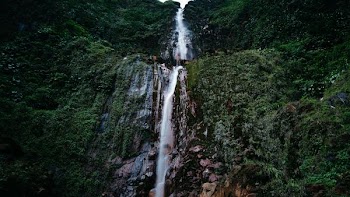 timelapse photography of waterfalls