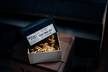 Tissue Finger Cots Box
