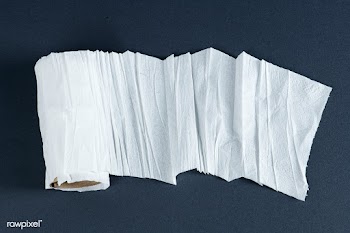 Tissue paper on a navy blue background | Free  photo - 2296409