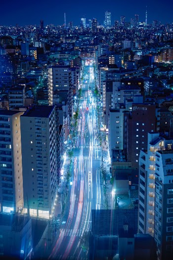 tokyo lightrail
