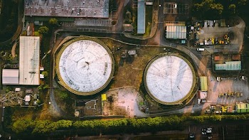 top view photography of round landmark at daytime