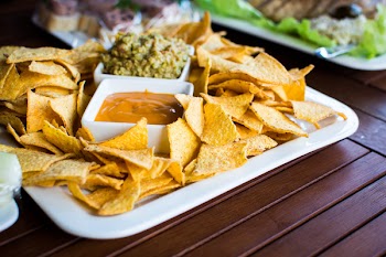 Tortilla chips with salsa 