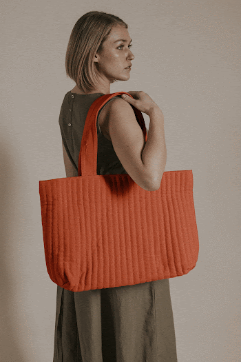 Tote bag mockup, women's accessory | Free PSD Mockup - rawpixel