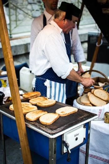 Traditional Czech toasted bread with garlic 