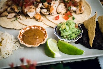 Traditional Mexican dips 
