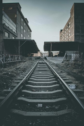 Train Rails