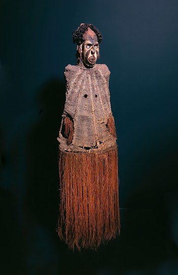 Tumbuan Dance Costume | Free Photo - rawpixel