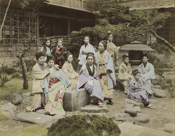 twelve young women and girls | Free Photo - rawpixel