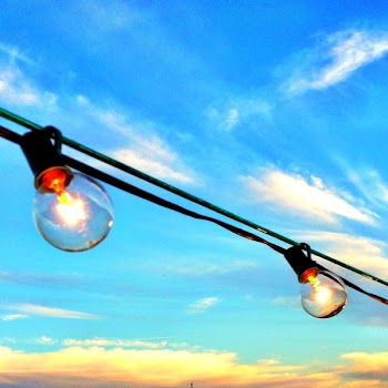 Two Clear Led Bulbs on Wire