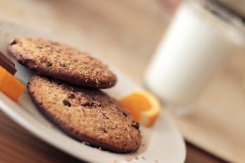 Two Cookies