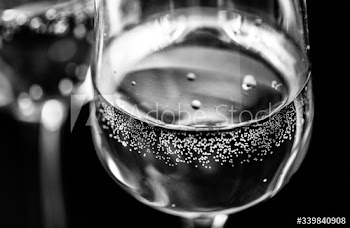 Two glasses of sparkling wine macro photography