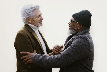 Two old friends meeting psd | Free PSD - rawpixel