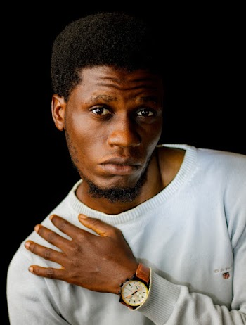 Unknown Celebrity in White Crew-neck Long-sleeved Shirt