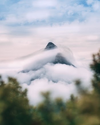 Unsplash ID 0QTsC9YtovE