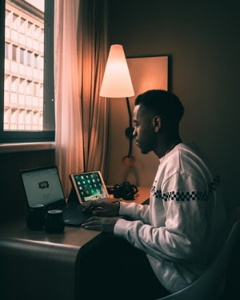 Unsplash ID 0VEDrQXxrQo