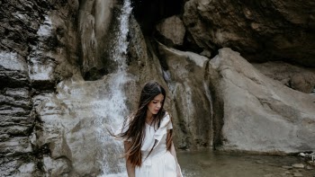 Unsplash ID 1bEzlt_QVYI