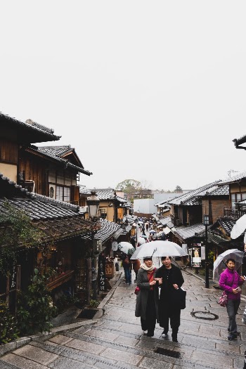 Unsplash ID 1RRP-yu2sVE