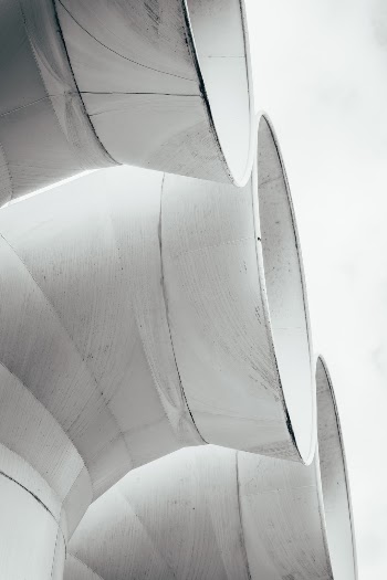 Unsplash ID 1TkzjouvLjE