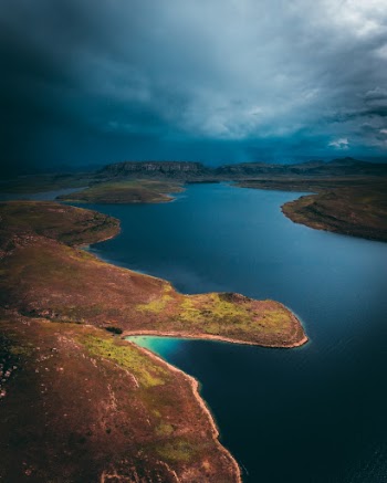 Unsplash ID 1V1jkW937wM
