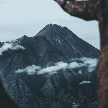 Unsplash ID 1zeTJ0xQ14Q