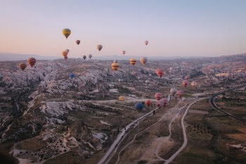 Unsplash ID 2MNVZQMWlco