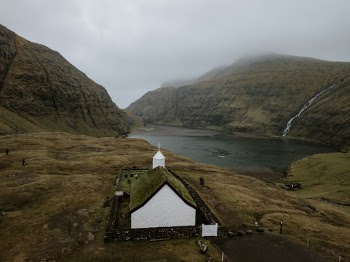 Unsplash ID 2NeXPfP7C5Y