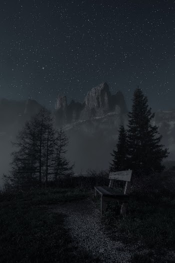 Unsplash ID 2rxzirXasxk