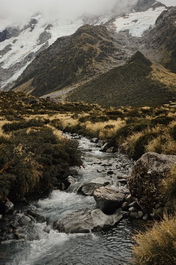 Unsplash ID 2S24kChdWB0