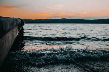 Unsplash ID 2Uw7ahDL7ZM
