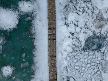 Unsplash ID 2YKB3pMDIvQ
