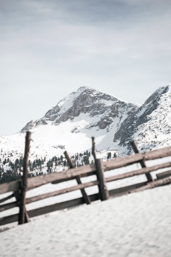 Unsplash ID 30E_blWoylU