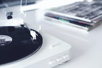 Unsplash ID 3BYE9vjZMQs