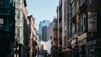 Unsplash ID 3xyMDV2ODS4