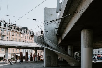 Unsplash ID 4lTY9wOX30M
