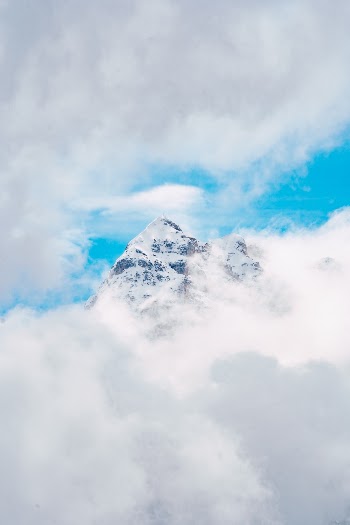 Unsplash ID 4O7OLWAPBOU