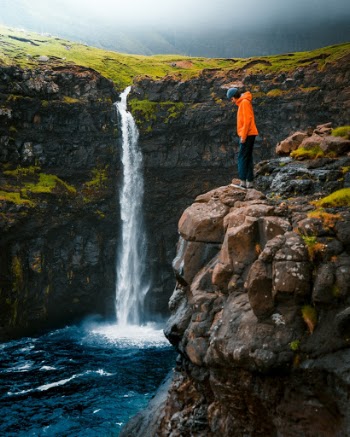 Unsplash ID 5C1MT7fzl0U