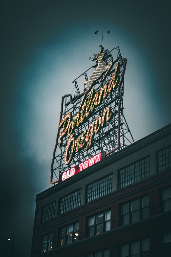 Unsplash ID 7DgXRh5YdzM
