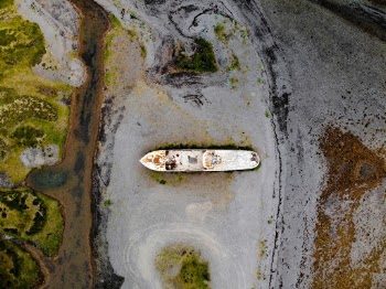 Unsplash ID 7TLqKcKZupQ