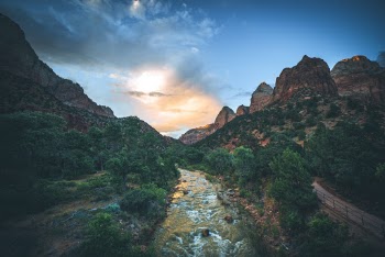 Unsplash ID 7VNxh3nU2NU