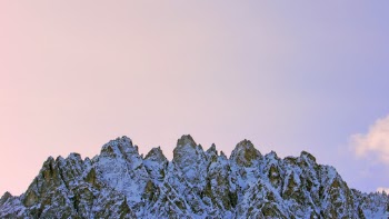 Unsplash ID 84V9d6WpyBo