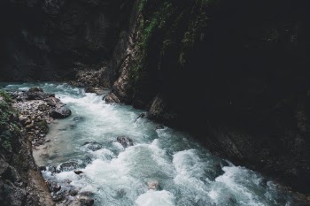 Unsplash ID _8EMZcaH080