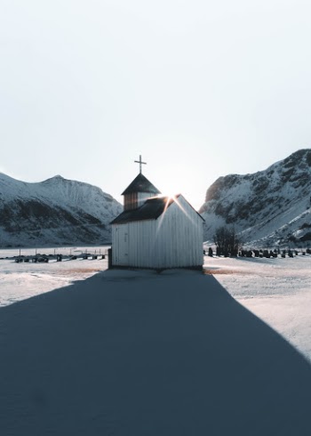 Unsplash ID 8jya3vtqJ3g
