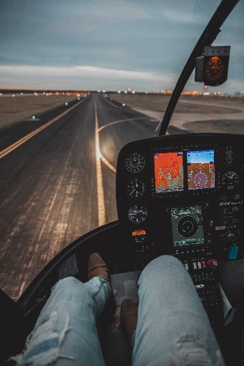 Unsplash ID 8uAt9hvPGQk
