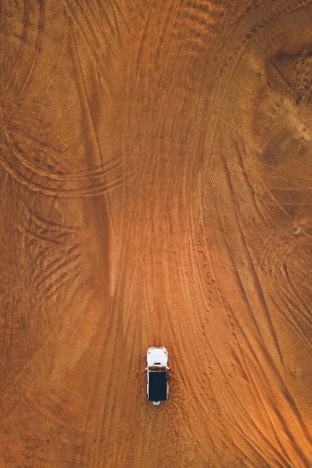 Unsplash ID 8x0DBtmDj3w