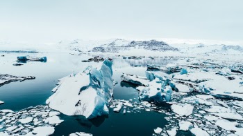 Unsplash ID 9a4QuXlPOSQ
