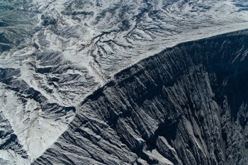 Unsplash ID 9B9nMbOwAME